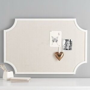 No Nails Scallop Framed Pinboard (24"x36")